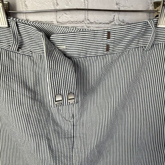 Talbots Classic Seersucker Stripe Pencil Skirt Womens Size 12 Blue Cotton - Picture 3 of 5